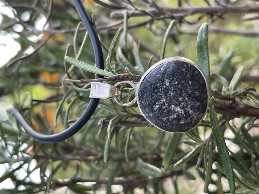 Kette Feuerstein in Kastenfassung aus Silber