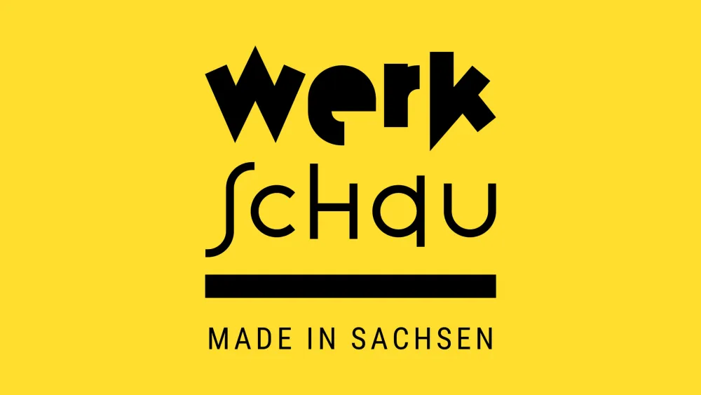 Gelber Hintergrund mit schwarzer Schrift, Logo: Werkschau Made in Sachsen