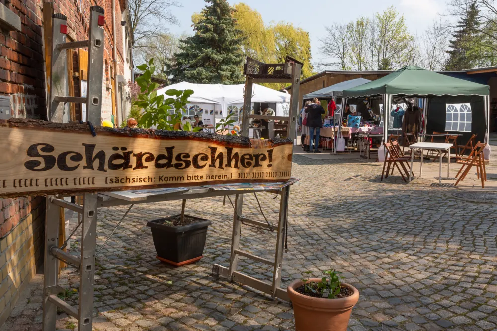 Blick auf den Hof vom Schärdschher